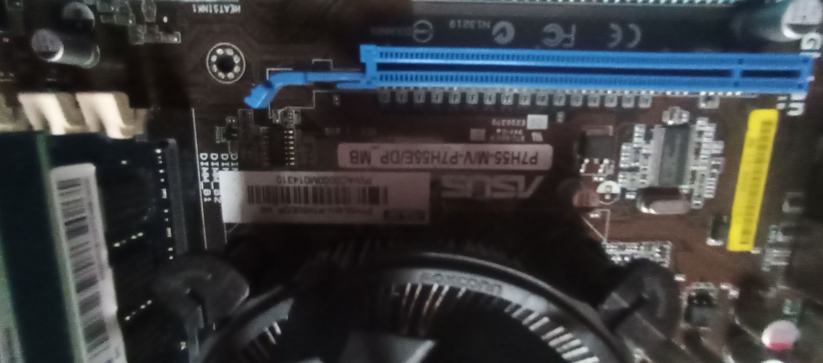 Bundle Motherboard ASUS, CPU i3  14GB Ram