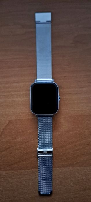 Smartwatch  z akcesorimi