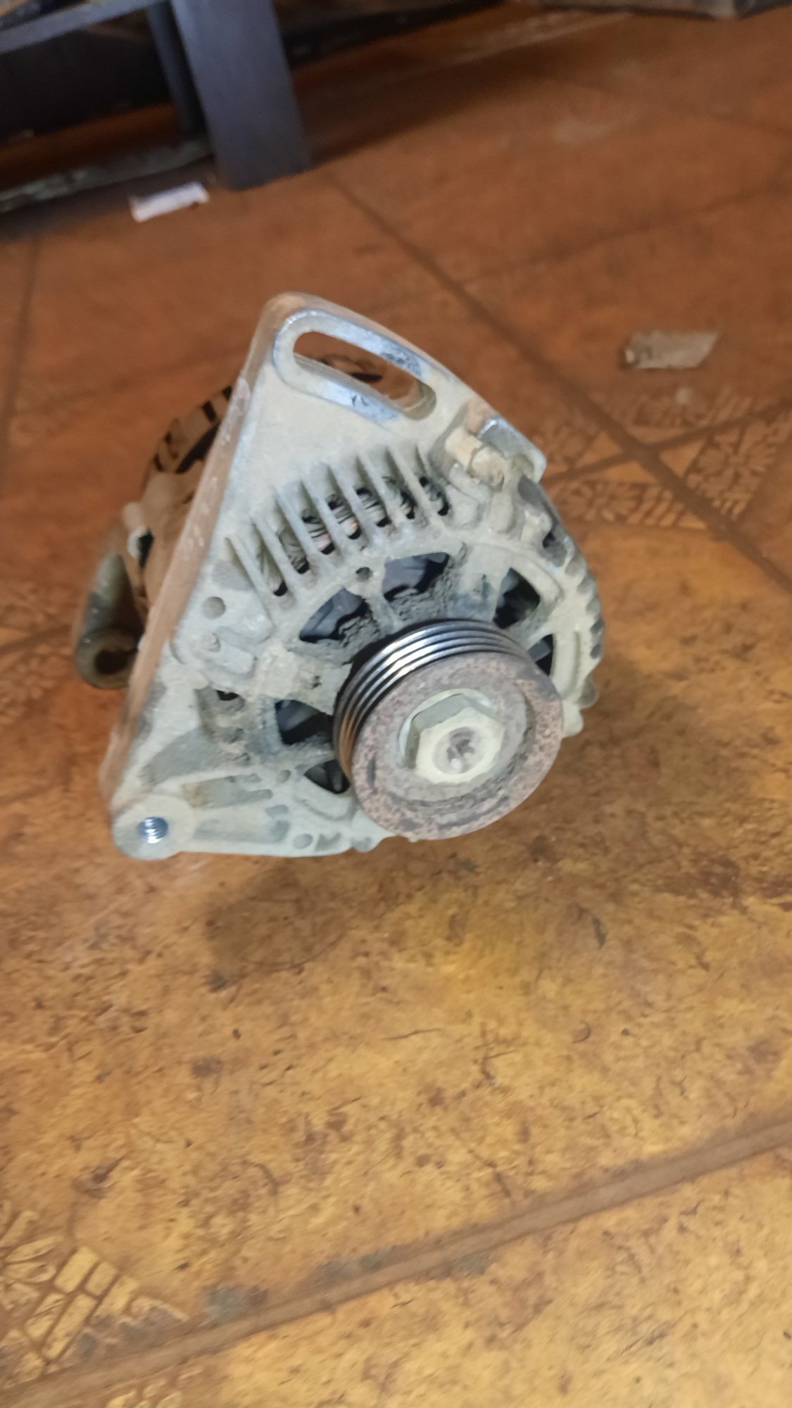 Alternator Renault Clio II 1.2  77008  76198