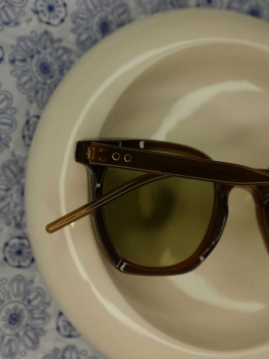 Стильні сонцезахисні окуляри asos
