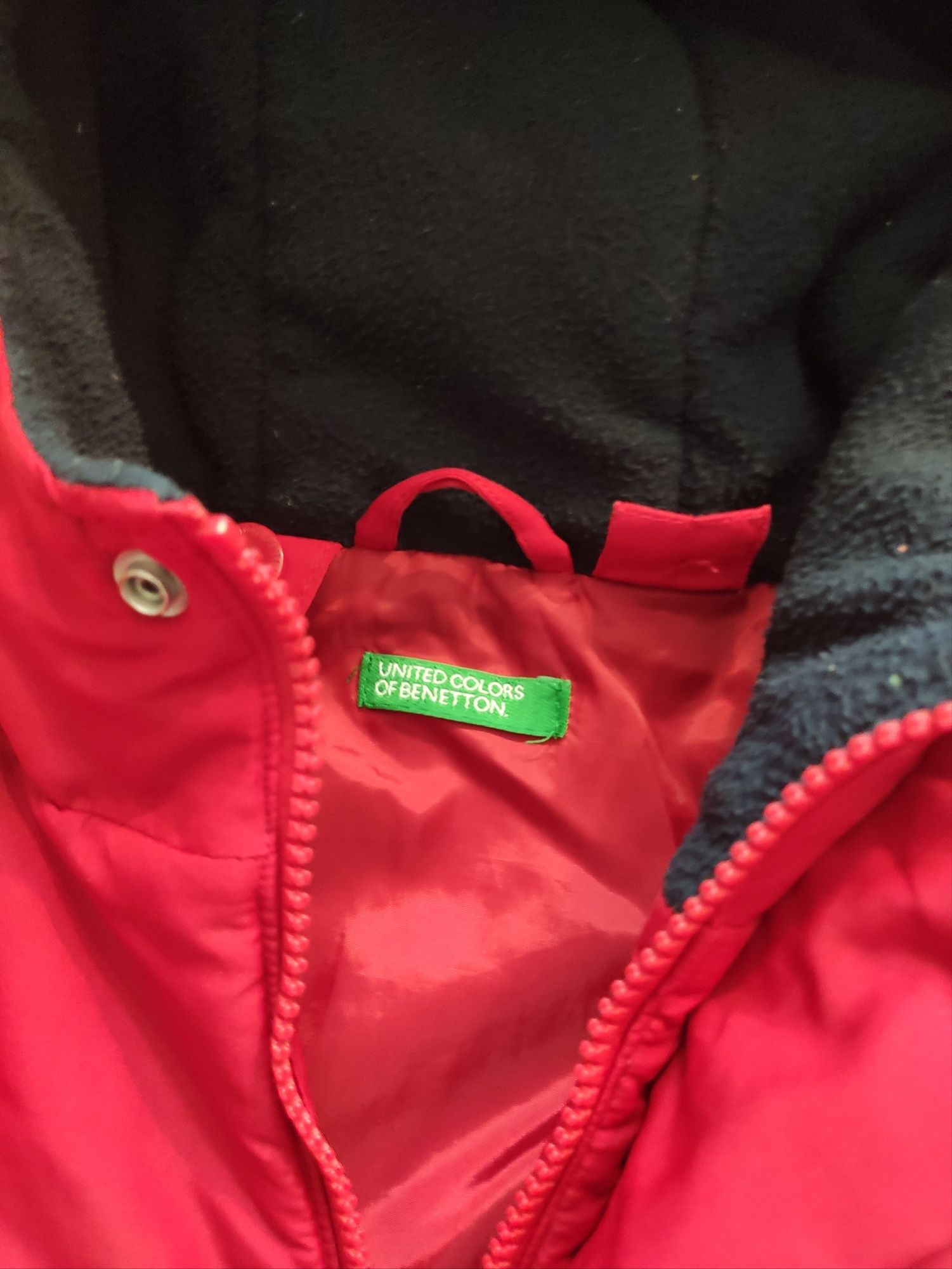 Benetton czerwona kurtka zimowa lekka 6 lat