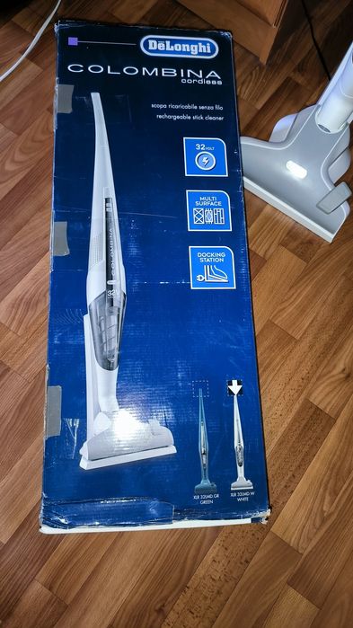 Ручний акумуляторний пилесос, швабра Delonghi Colombiina XLR32LMD