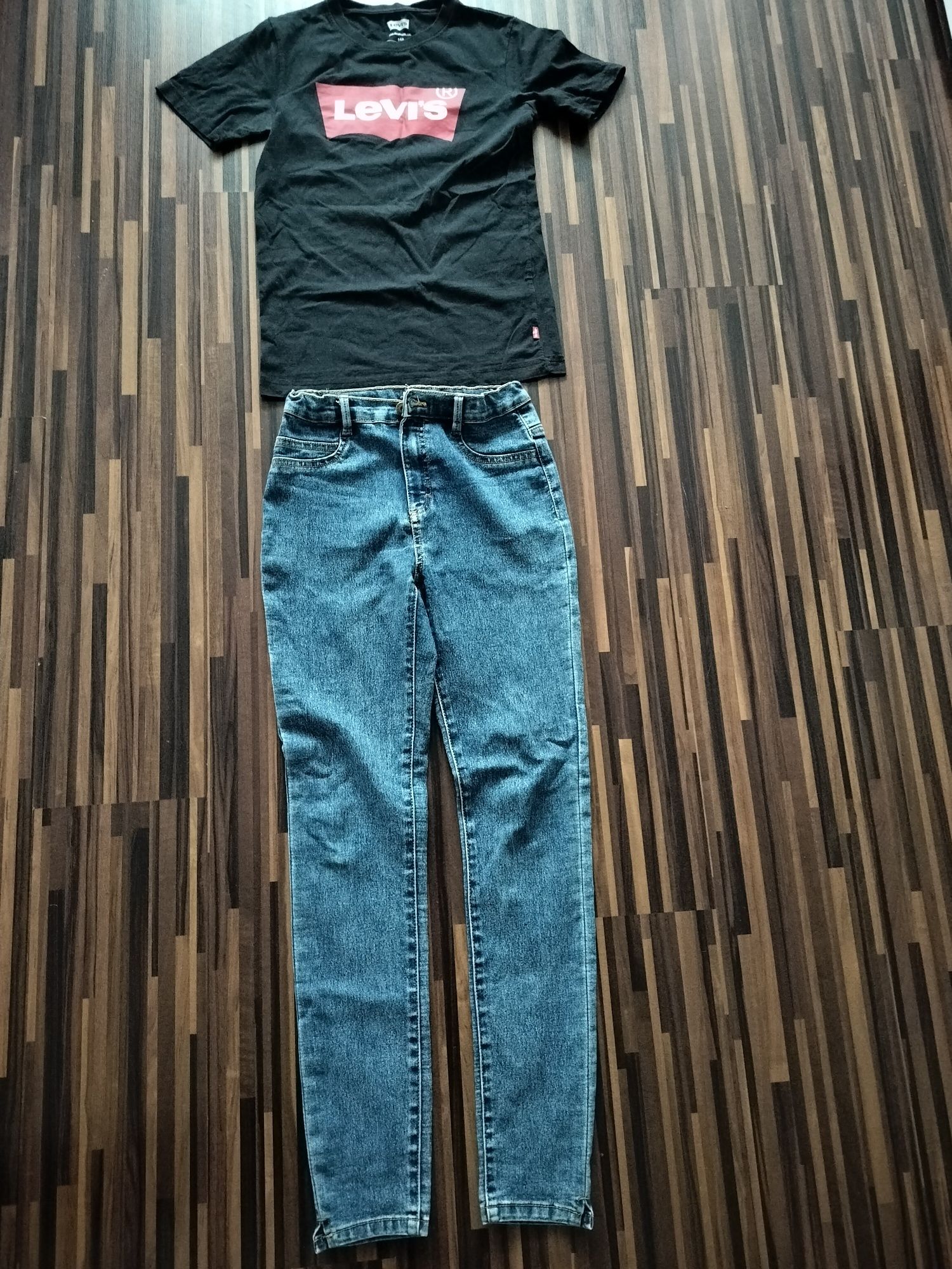 Spodnie Reserved i t-shirt Levi's roz 164cm dla dziewczynki
