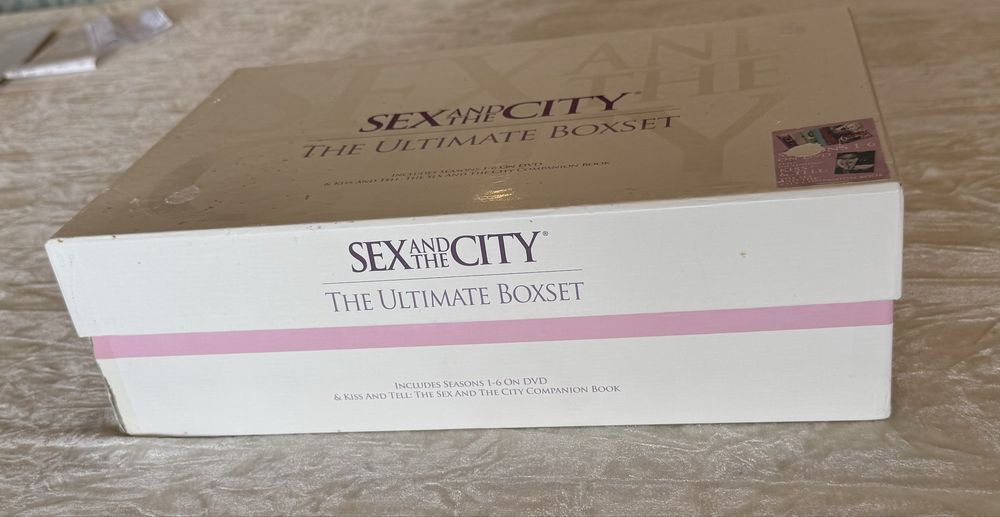 Sex and the City DVD boxset with Companion book, Carrie Bradshaw