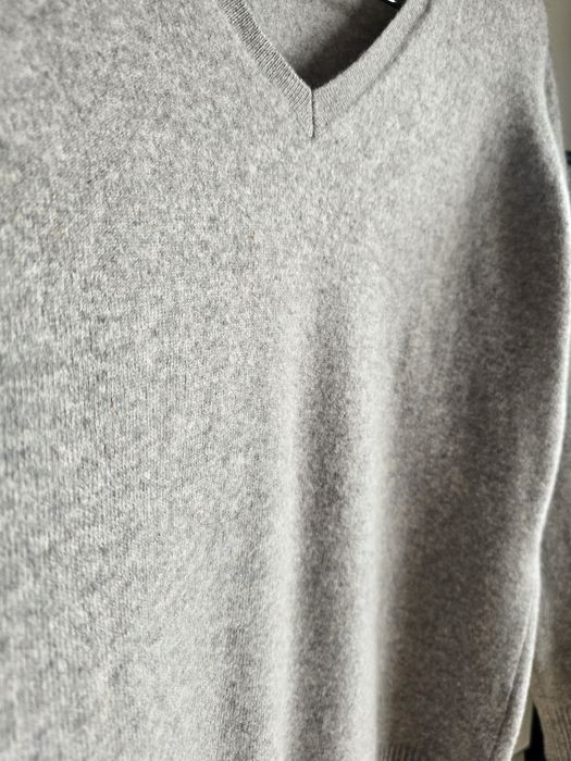 Sweter męski kaszmirowy wełniany w serek r. 44