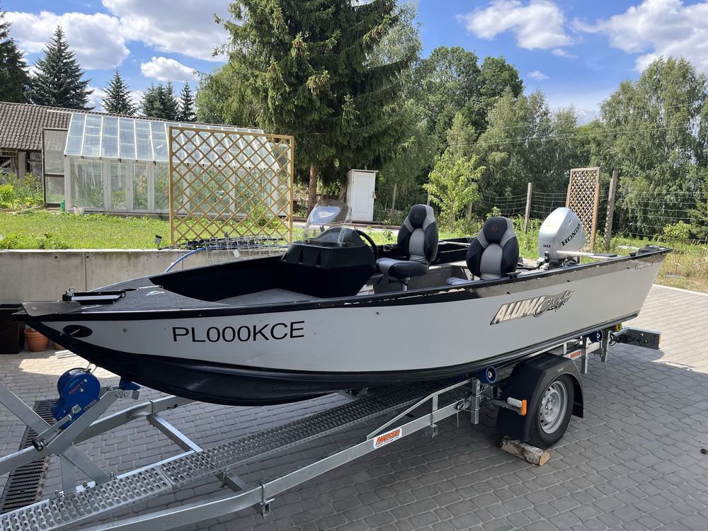 Łódź motorowa Alumacraft Competitor 165 SC silnik Honda 50KM przyczepa