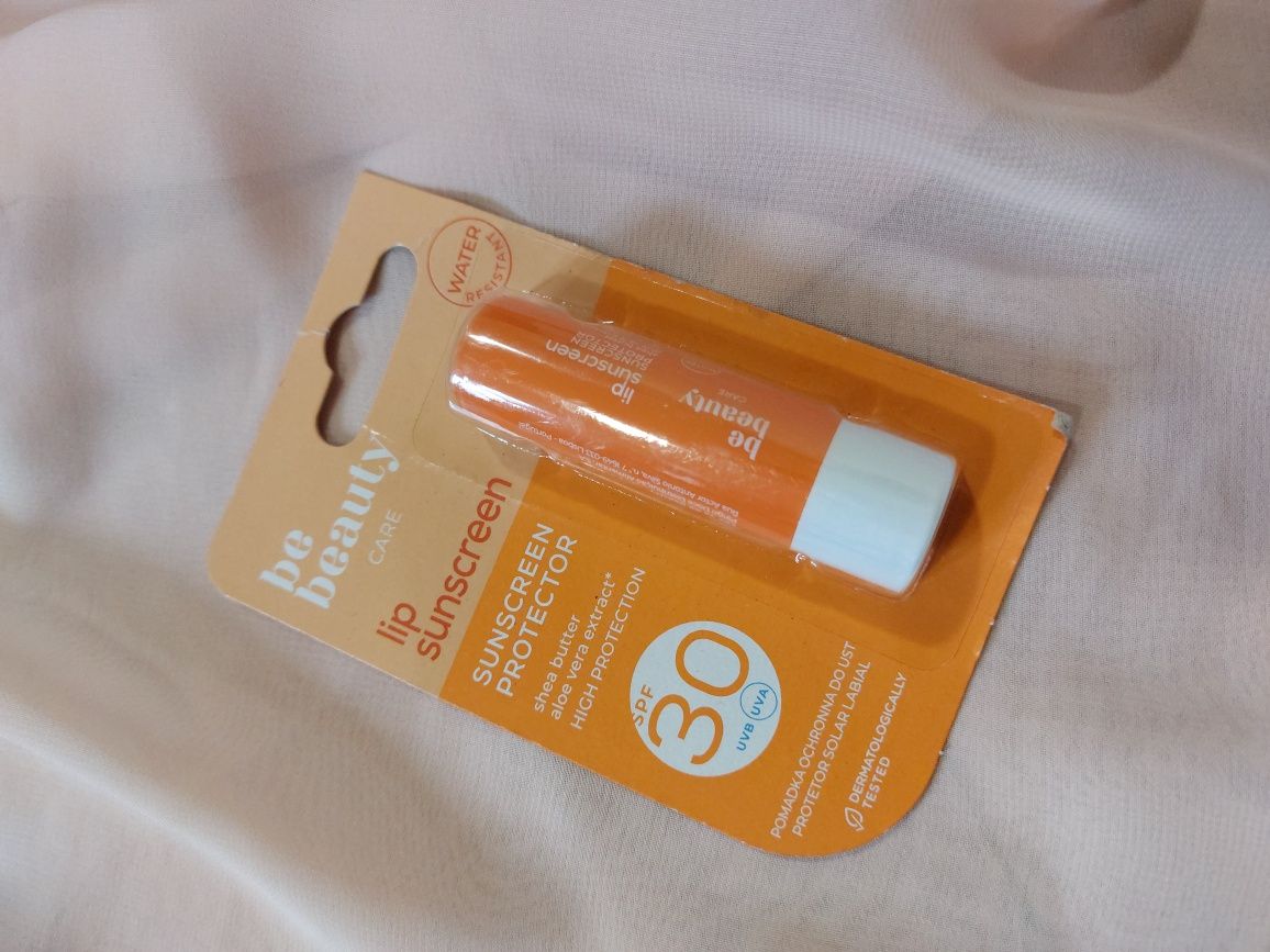 2 x pomadka, balsam do ust