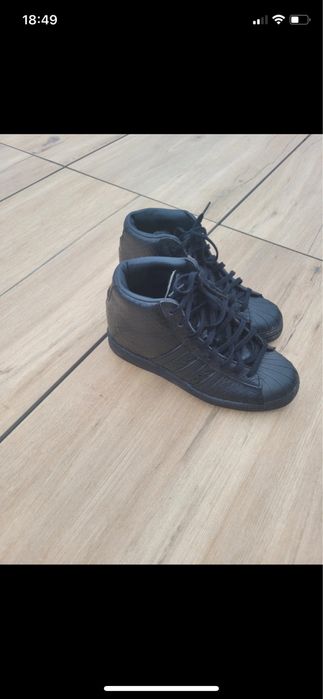 Buty Adidas superstar 23,5 cm
