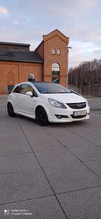 Opel Corsa Black and White opc line