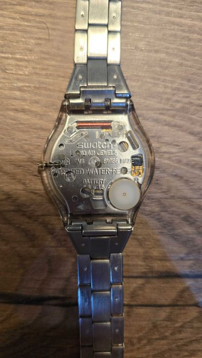 Relogio Swatch prateado