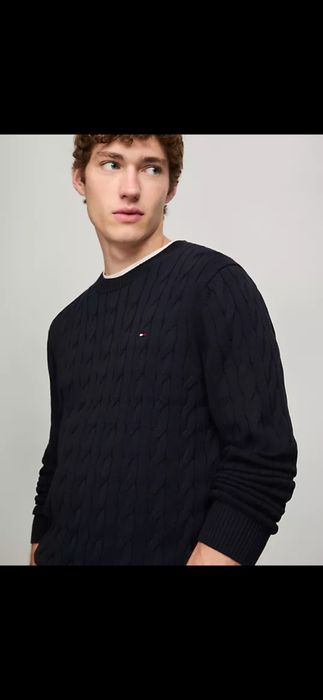Кофта Tommy Hilfiger, розмір M..Оригінал