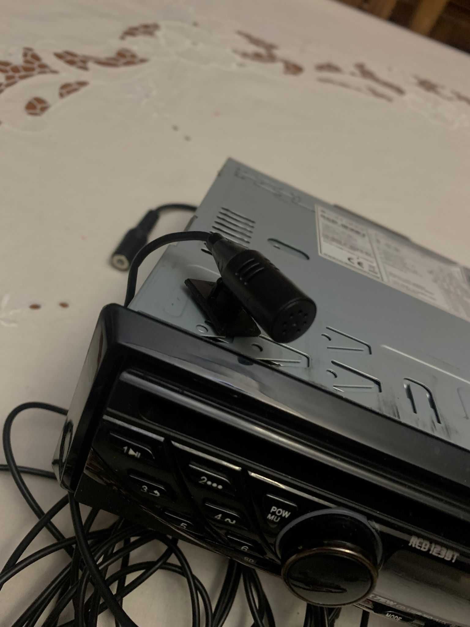 Rádio Carro Caliber RCD123BT