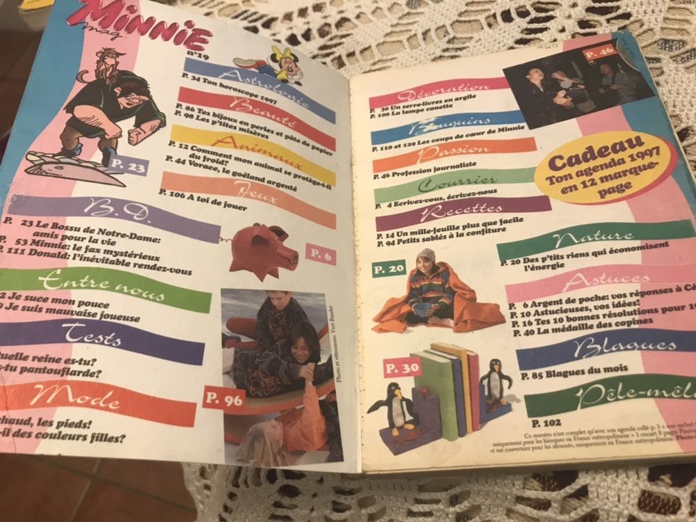 Livro banda desenhada Minnie Magazine (em francês)