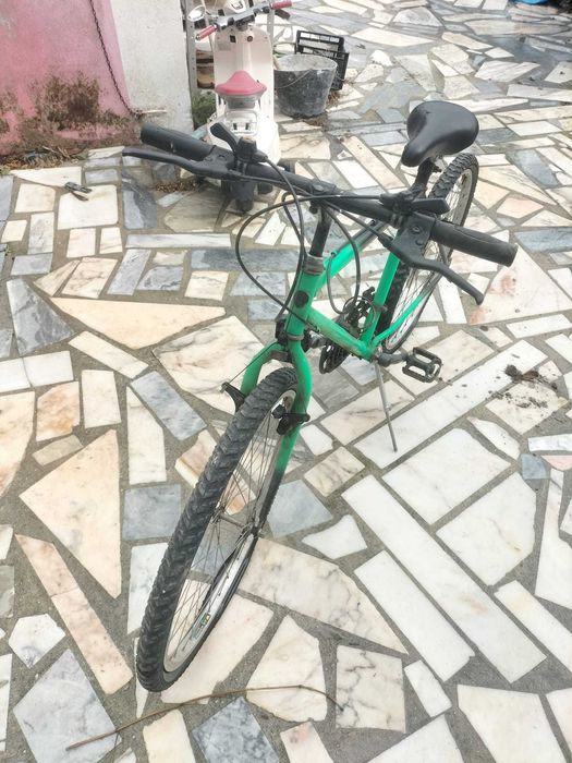 Bicicleta de Montanha – Shimano 18V, boa condição geral