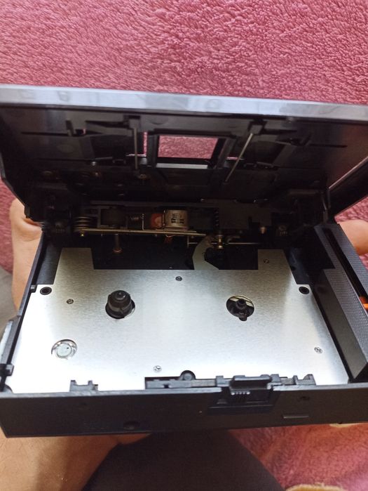 касетний плеєр Toshiba KT-V620