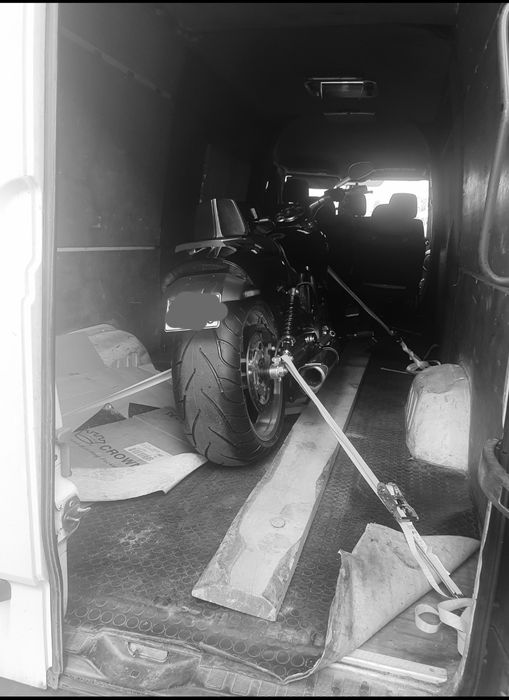 Домашні переїзди, вантажне таксі. Перегон авто.