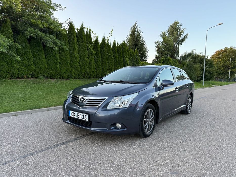 Toyota Avensis 1.8benzyna/climatron/navi/kamera/Perfekcyjny stan z Niemiec