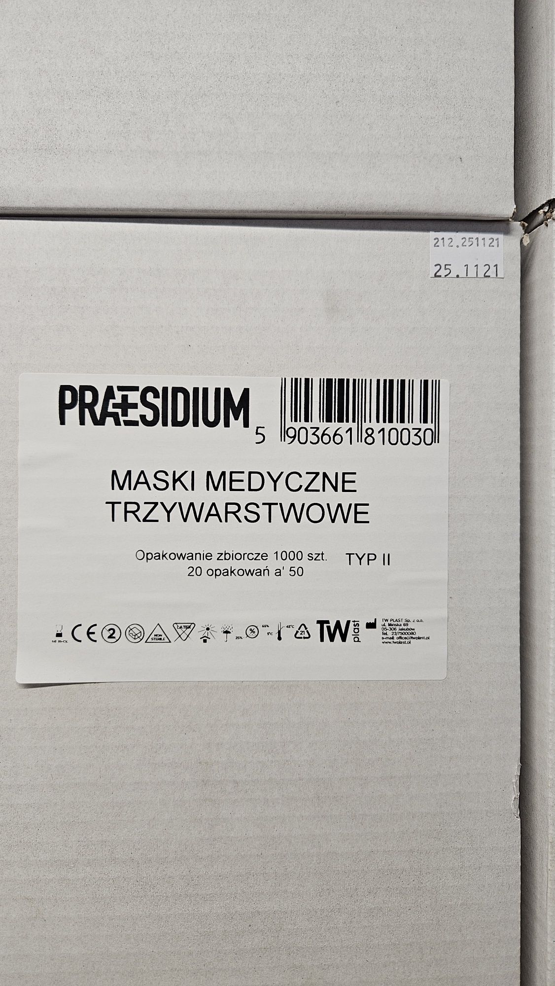 Gratis maseczki chirurgiczne i FFP2