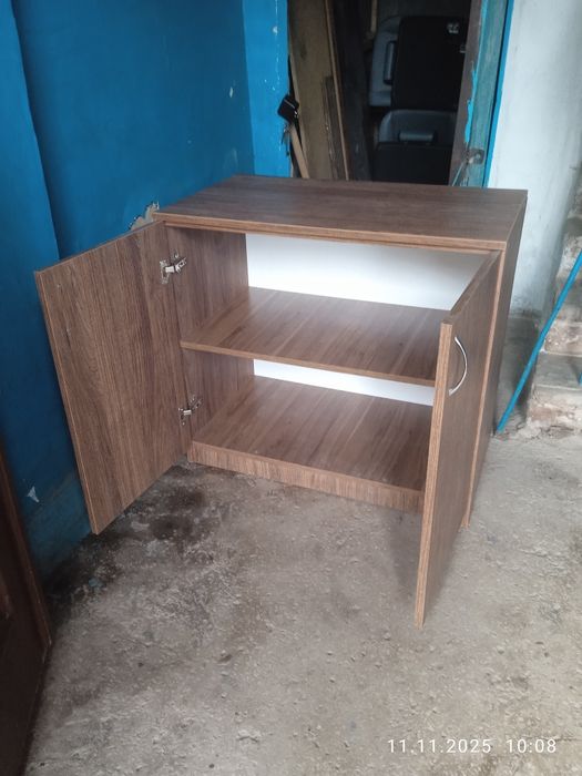 Продам Тумбочку ,