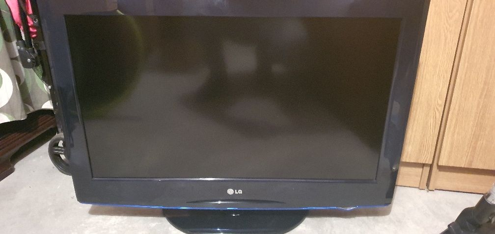 TV LG 32' full HD 2x hdmi