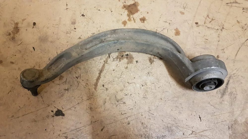 wahacz lewy przedni banan audi a6 c7 a4 b8