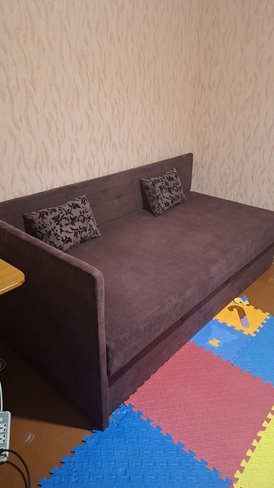 Продам диван б/у