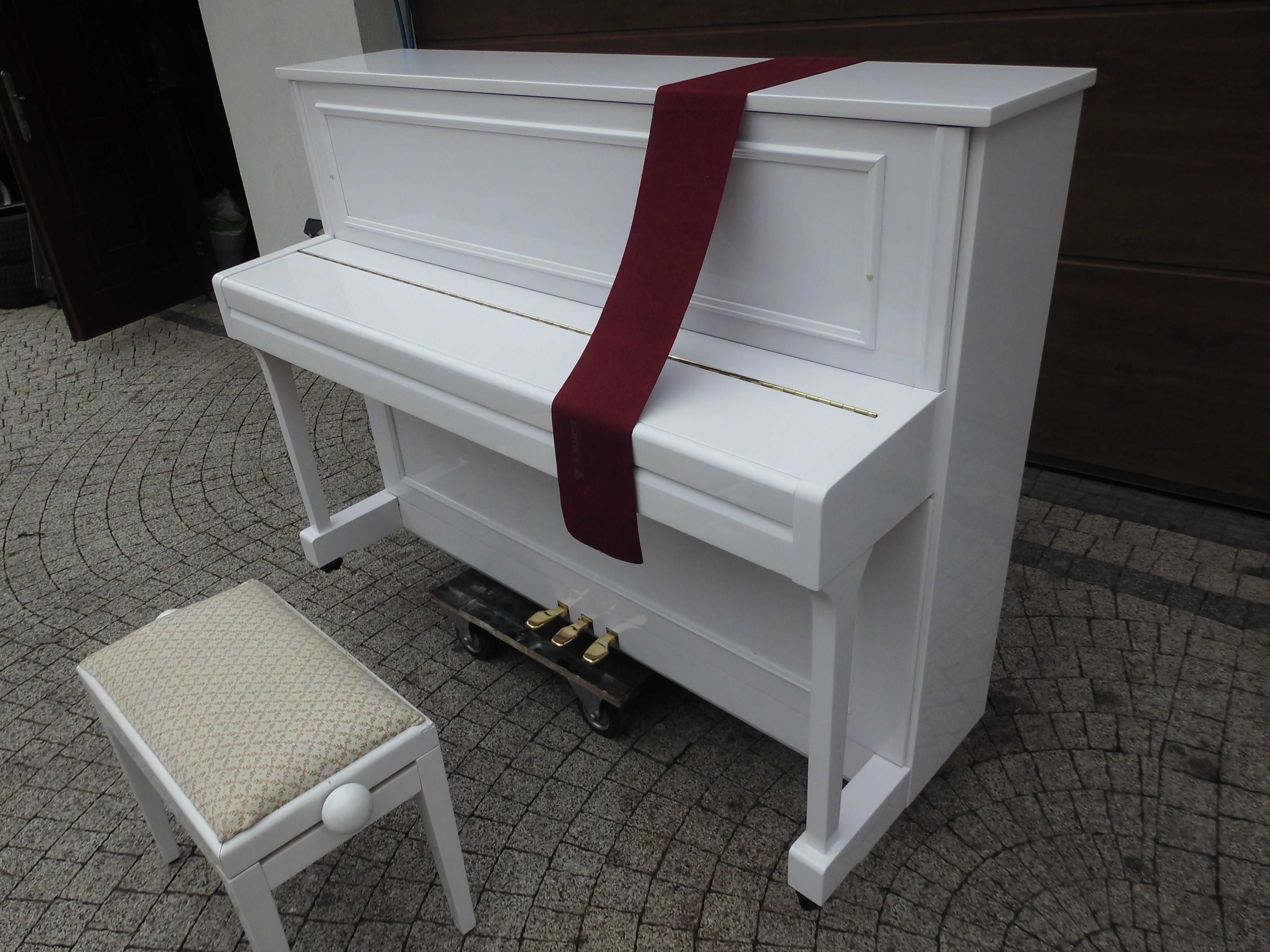 Pianino 2009r powystawowe oryginał biały Samick U112 gwarancja transpo