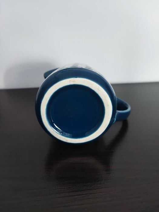 Ceramiczny mlecznik granatowy serduszka