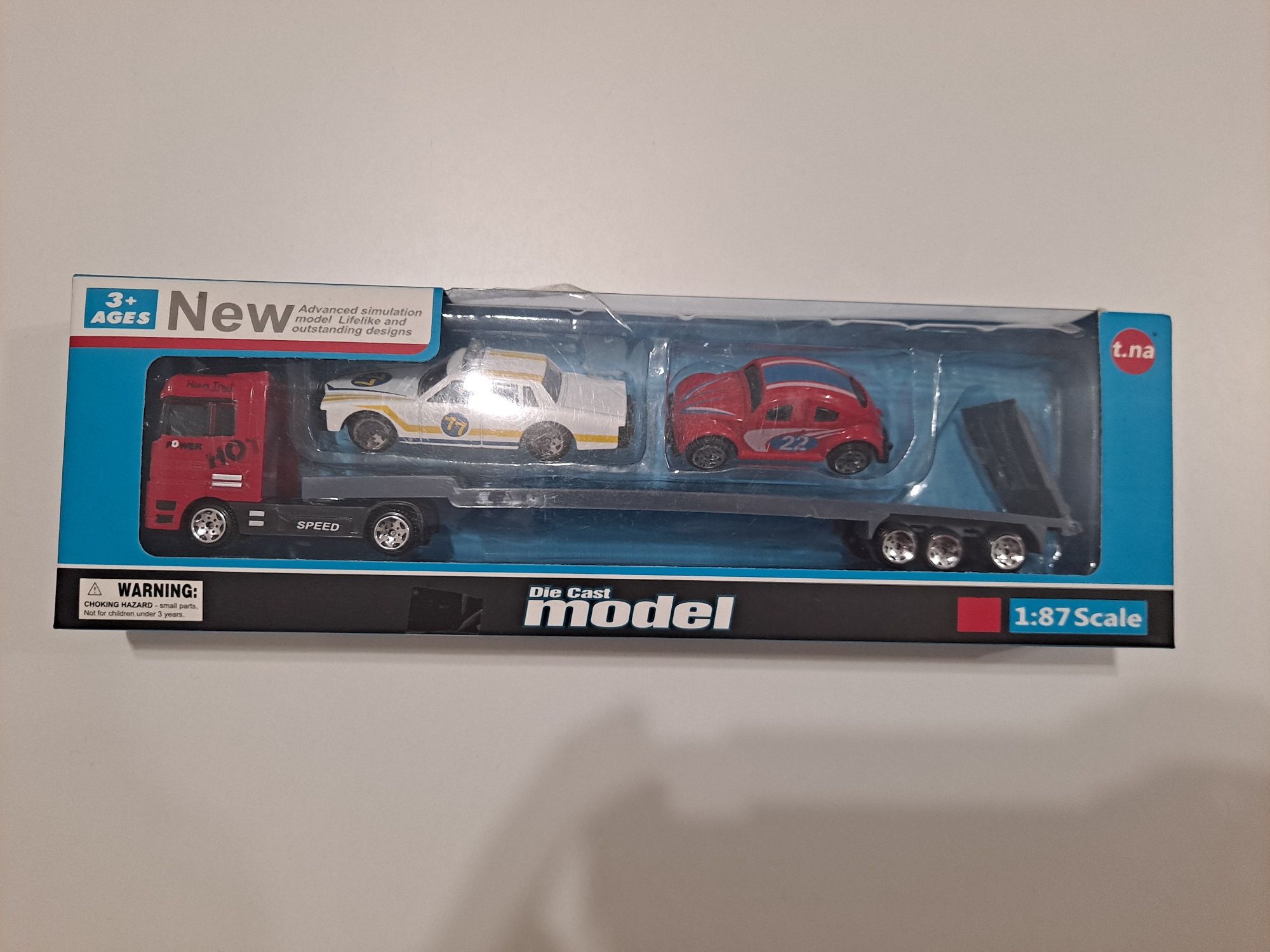 Die cast model auta zestaw autek na lawecie tir całkiem nowe