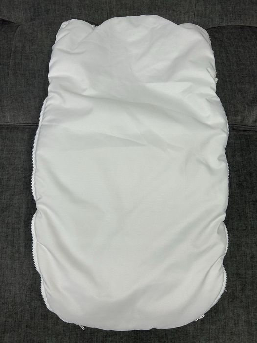 Продам зимний конверт в коляску