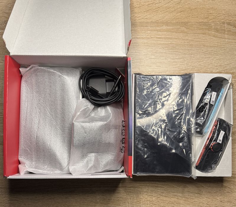 Портативна ігрова приставка консоль Nimtendo Switch 2 256 gb як нова