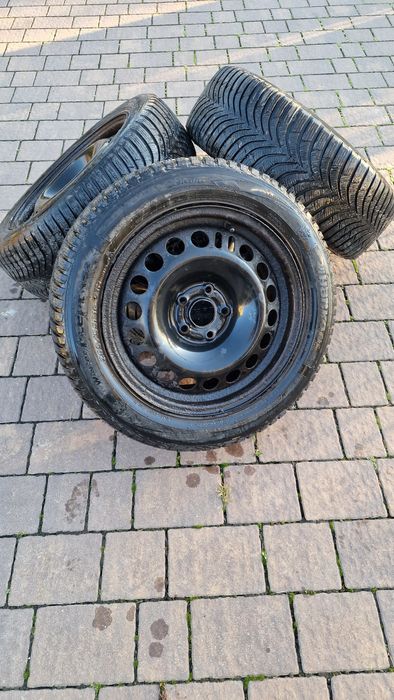 Opony zimowe 205/55 R16 [ felgi 5x105 ] opel Astra J