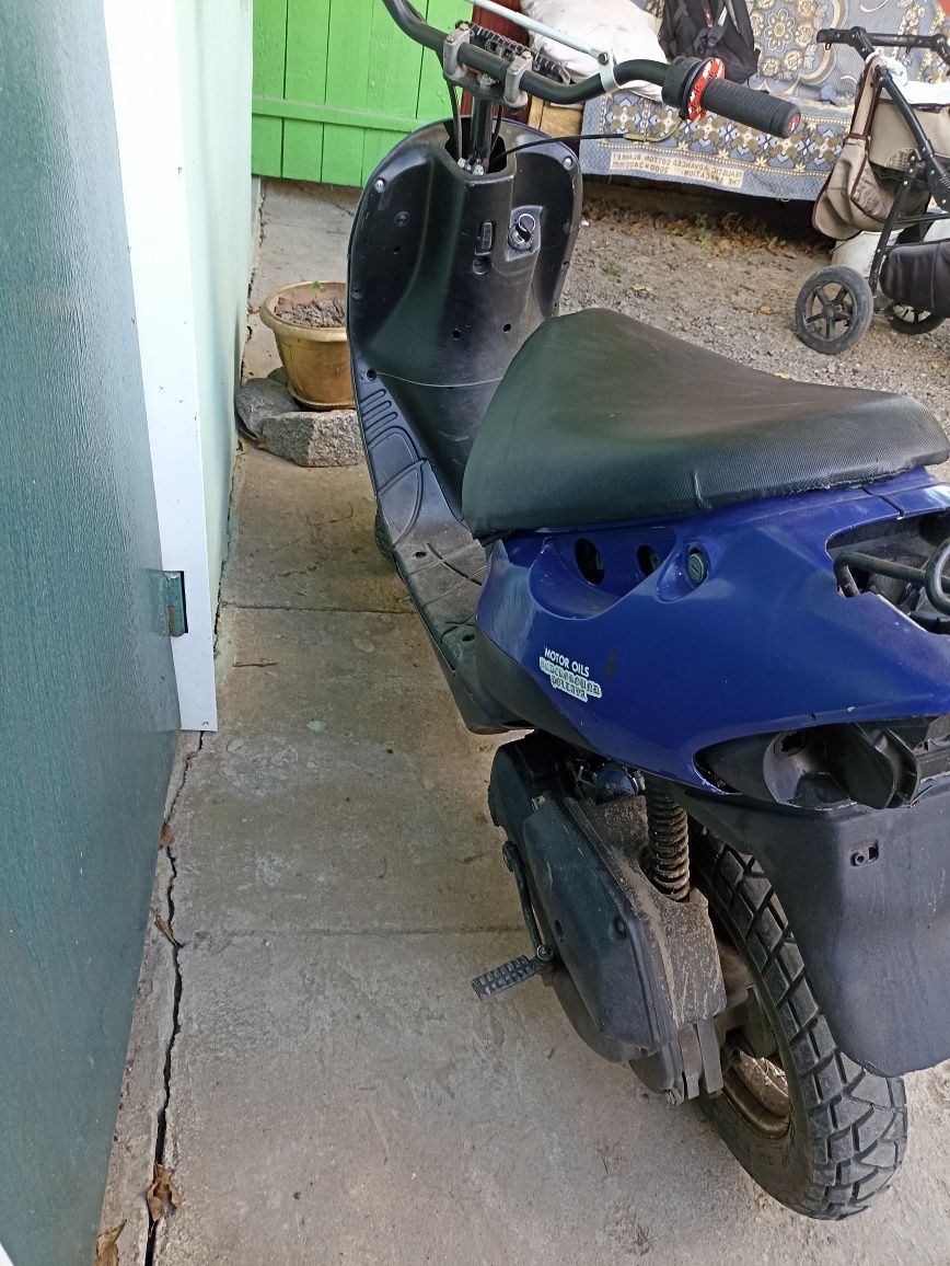 Suzuki let's 2 DX стант