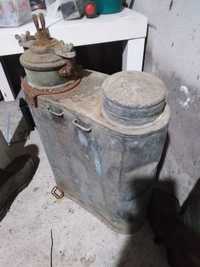 Pulverizador antigo em cobre