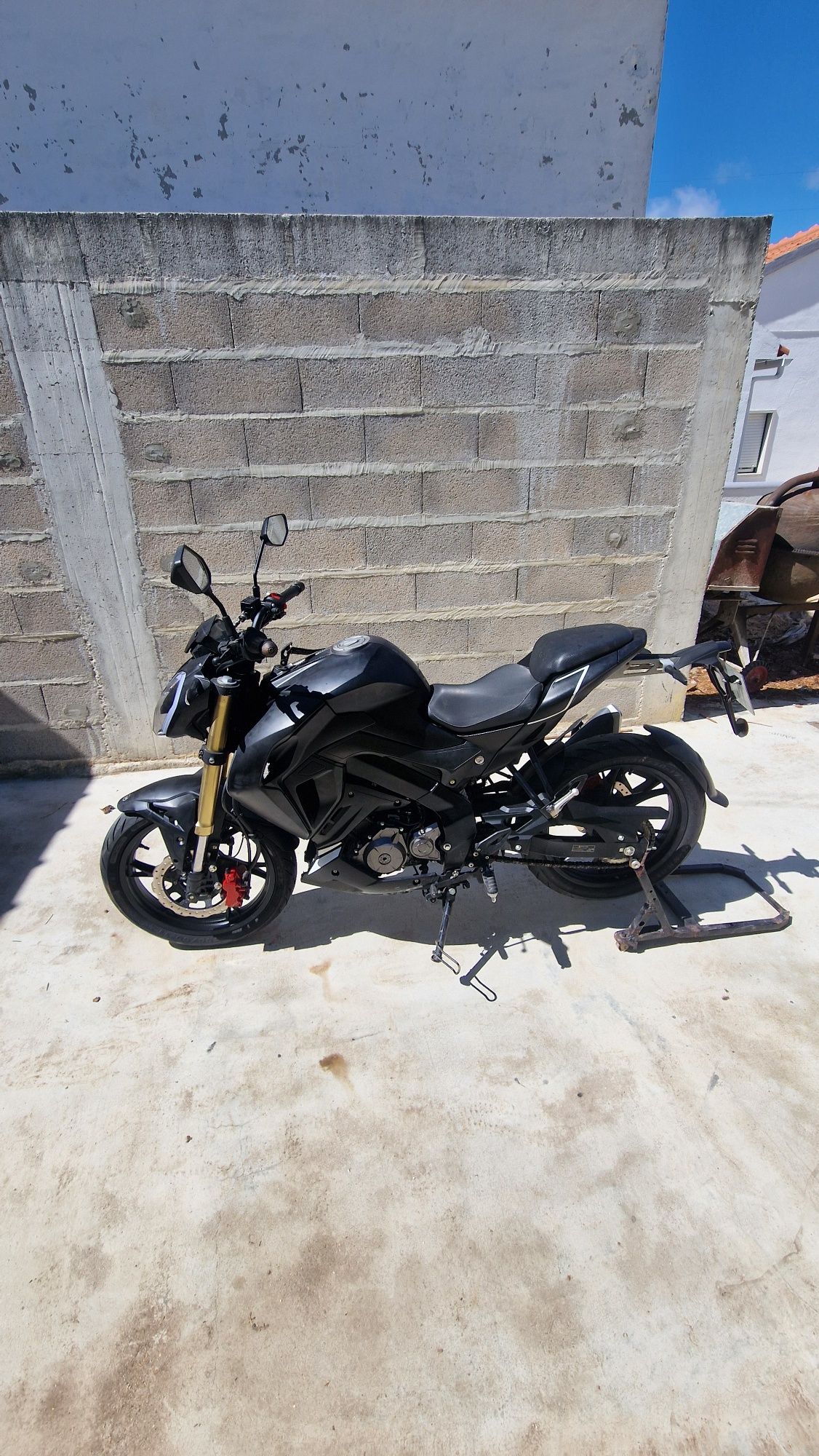Keeway rkf   125
