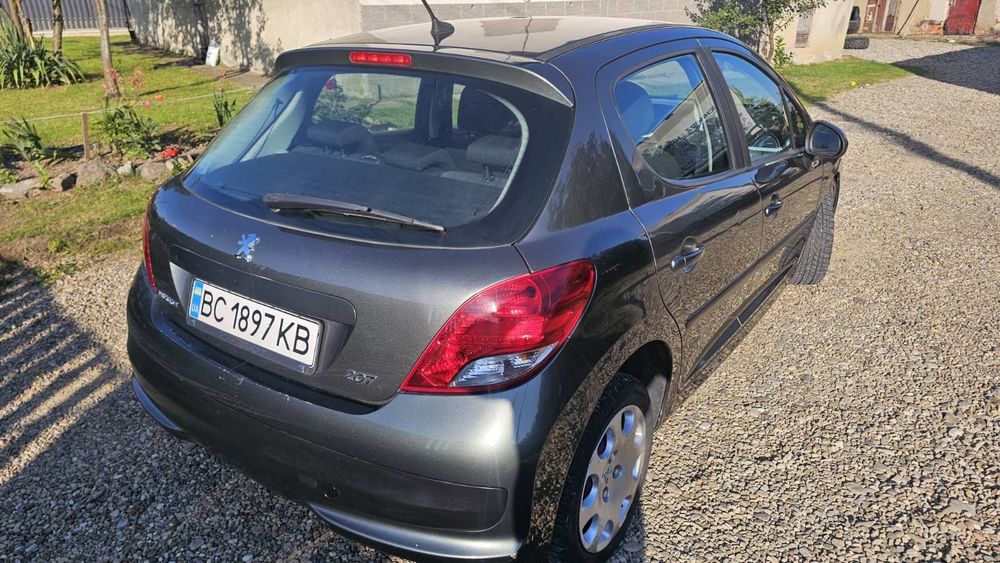 PEUGEOT 207 VTi 2010p