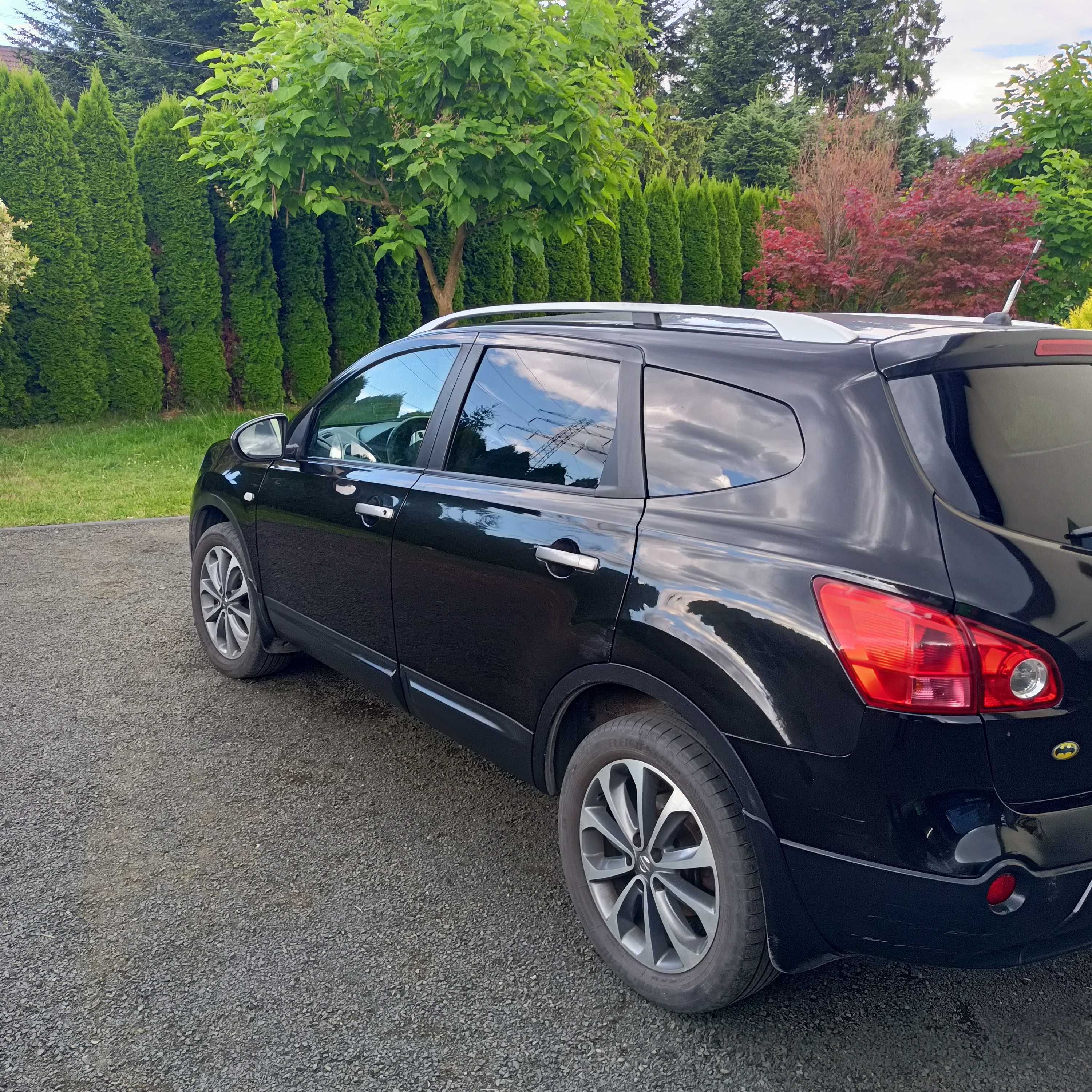 Sprzedam Nissan  Qashqai+2
