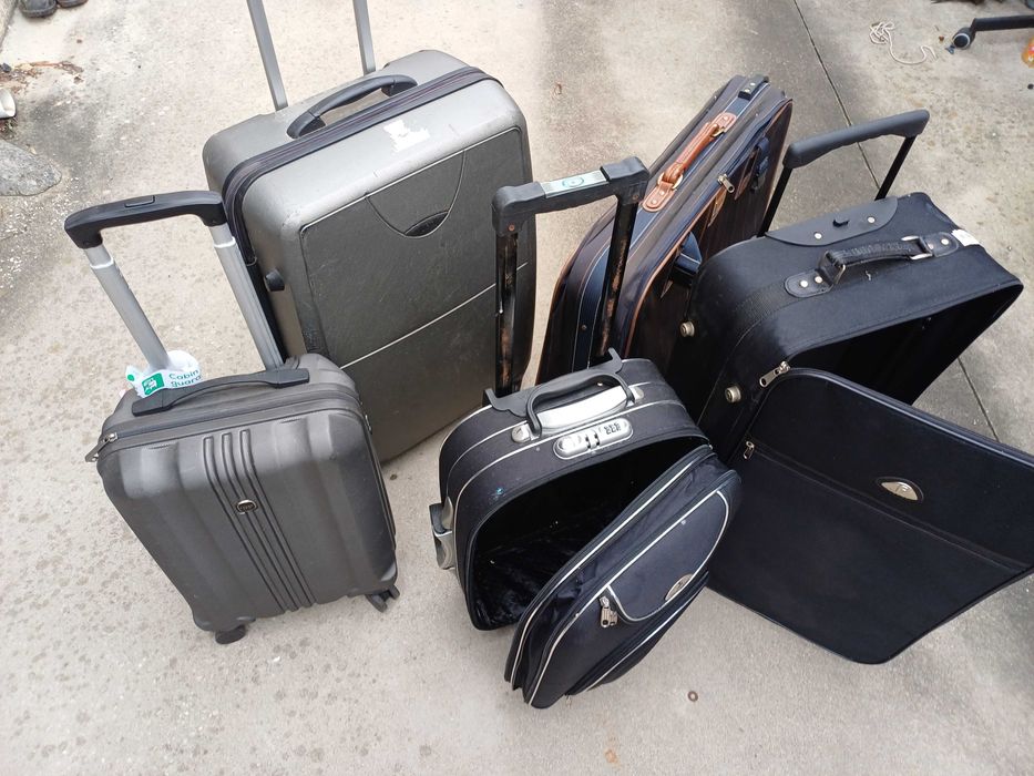 Vendo malas de viagem