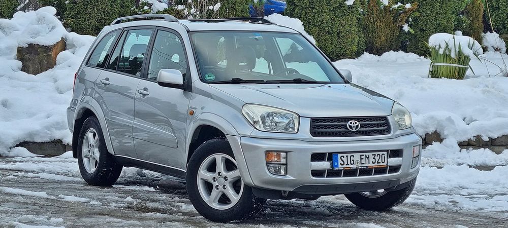 Toyota RAV4 4X4 SPROWADZONA I OPŁACONA - Bogate wyposażenie - skóry - ZDROWA!