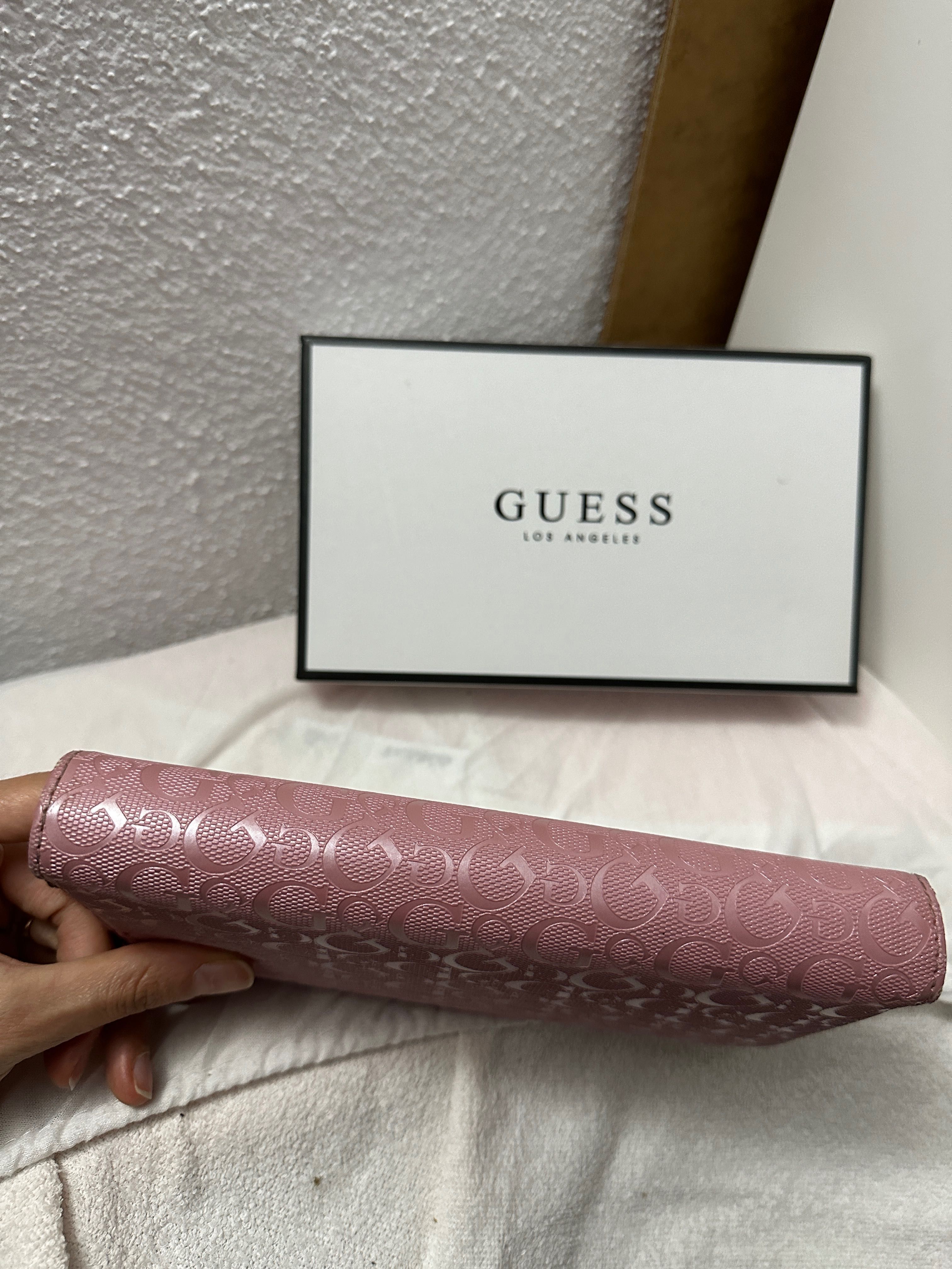 Carteira mulher guess