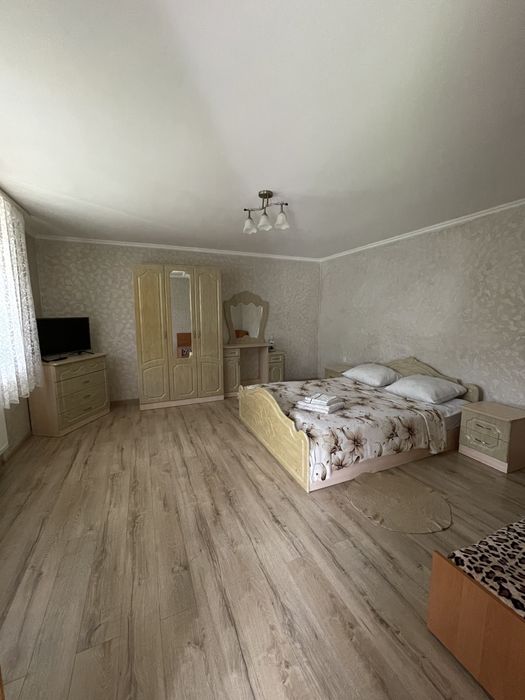 Здам будинок та номера