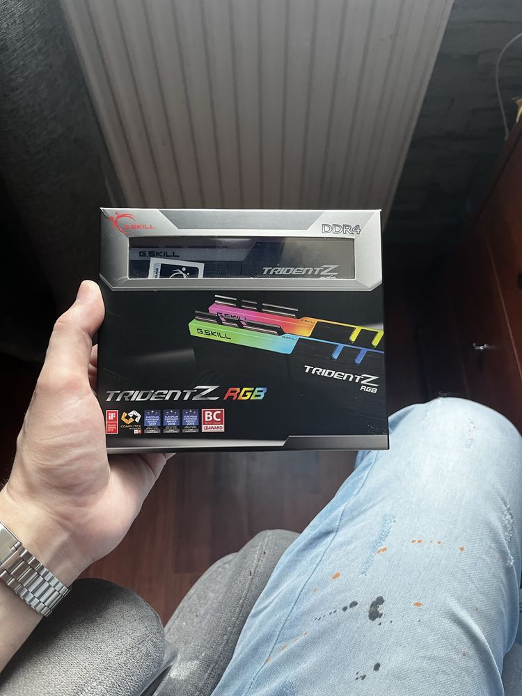 G.Skill TridentZ rgb ddr4 16gb(8gbx2) 3200