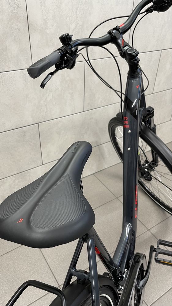 Cube Touring rower trekkingowy koła 28 cali rama 53cm