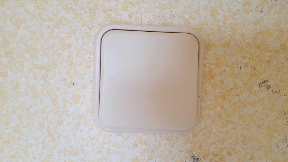 interruptores e tomadas EFAPEL