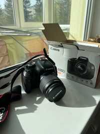 Камера Canon 600D та портретний  обʼєктив