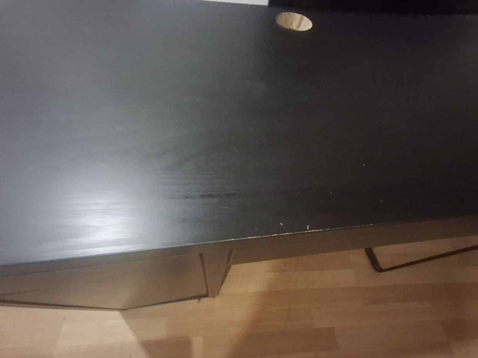 Secretaria Ikea preta