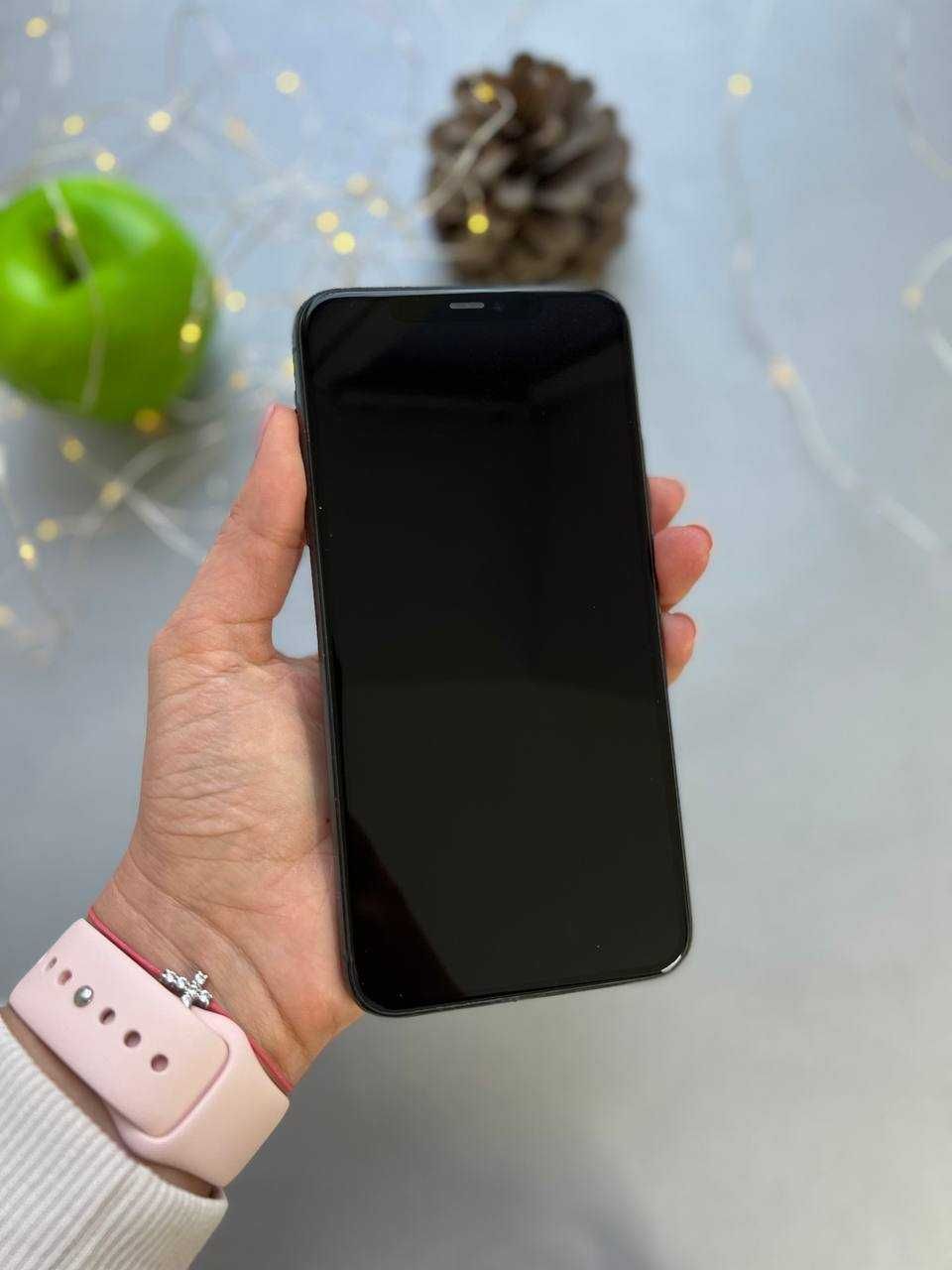 Apple iphone 11 pro max идеал,64Gb. Face ID не раб,как новый.84% акум