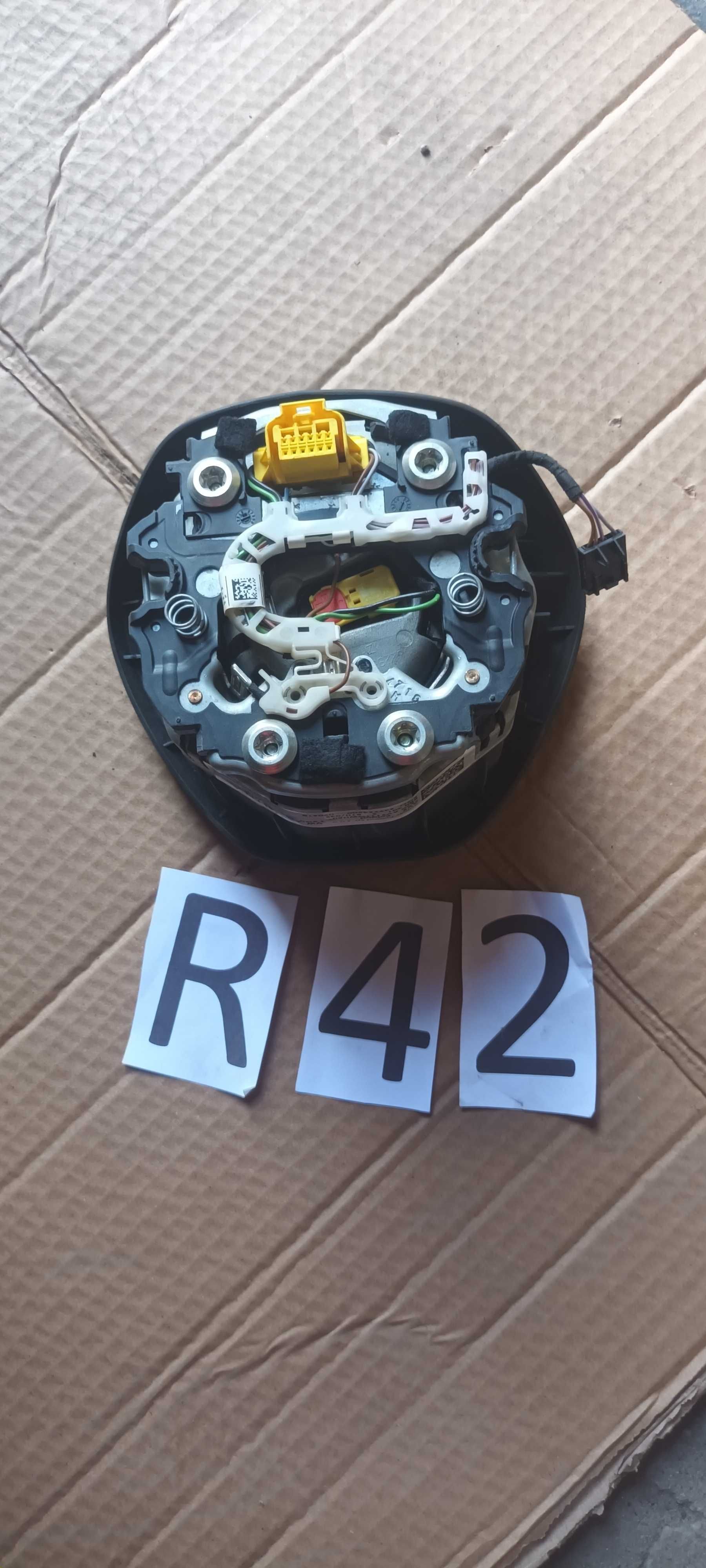 Vw Passat B8 Airbag poduszka kierowcy