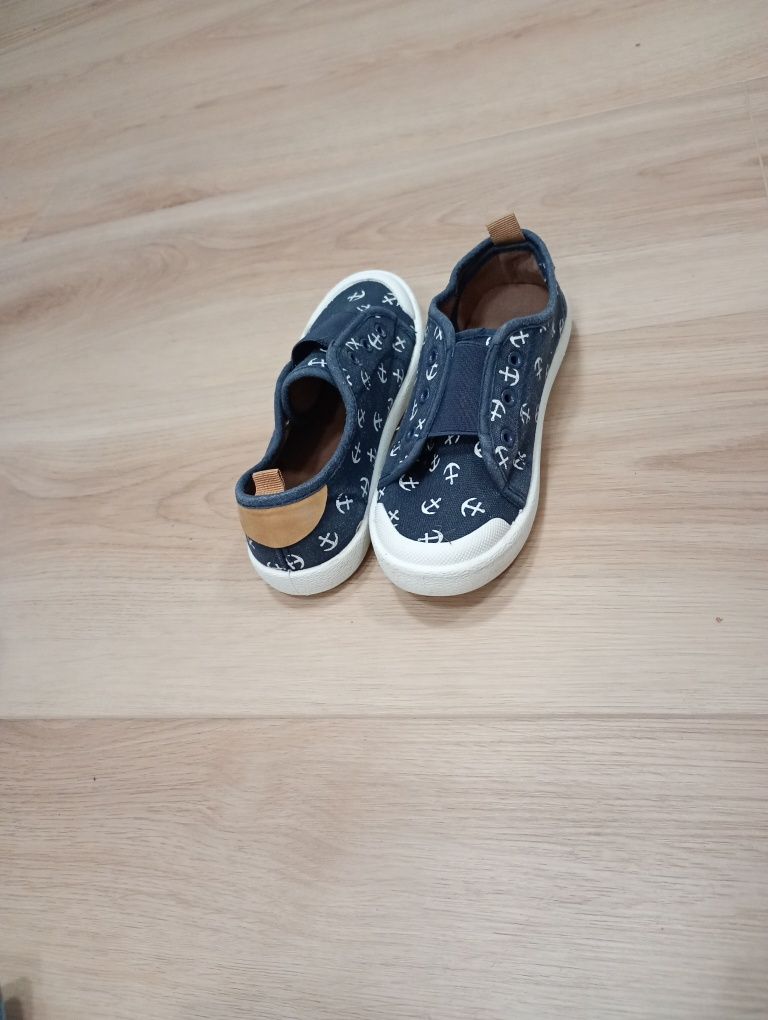 Sprzedam buty dziecięce