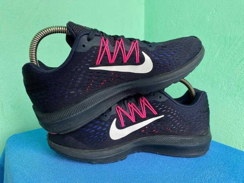 Кросівки Nike Zoom Winflo 5 Low
